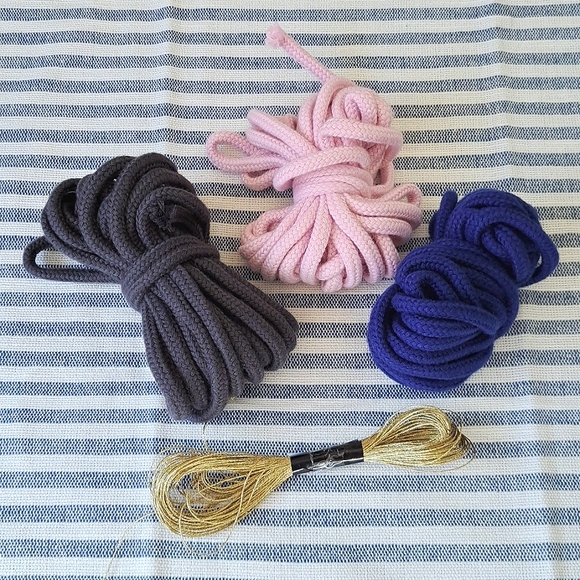 Professor Puzzle Handmade Hand Woven Necklace Crafting Kit- Open Box Pink Gold - Picture 6 of 10